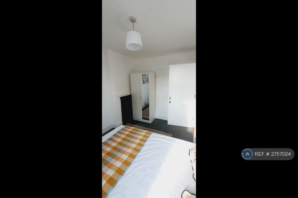 Main image of property: Upper Stone St, Maidstone, ME15