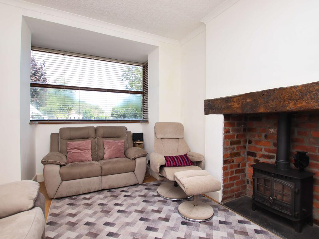 House in Pontypridd, Rhondda Cynon Taf - View 3