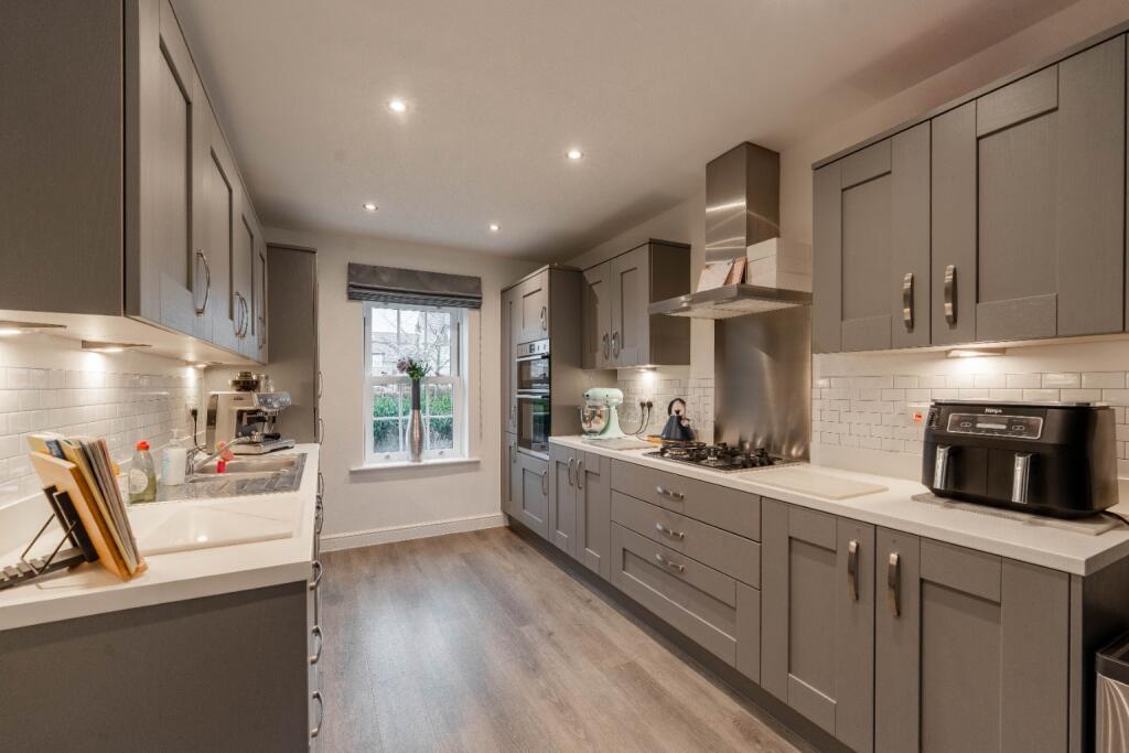 House in Huntingdonshire, Alconbury Weald, The Stukeleys - View 2