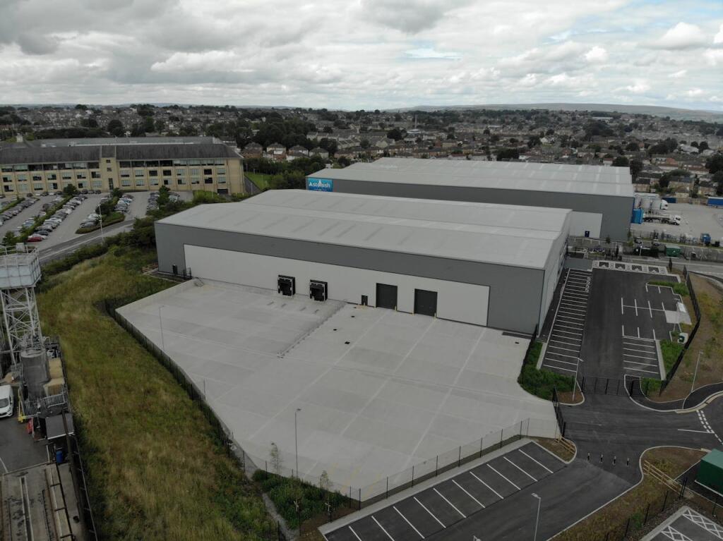 Additional image 2 of Unit C, Leftfield Park, Bradford, Woodhall Road, Gain Lane, Thornbury Business Park, Bradford, BD3 7AF