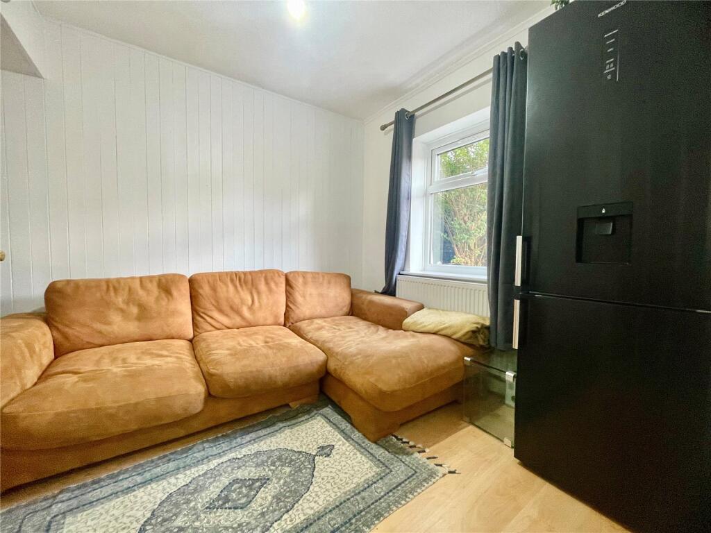 House in Preston - View 5