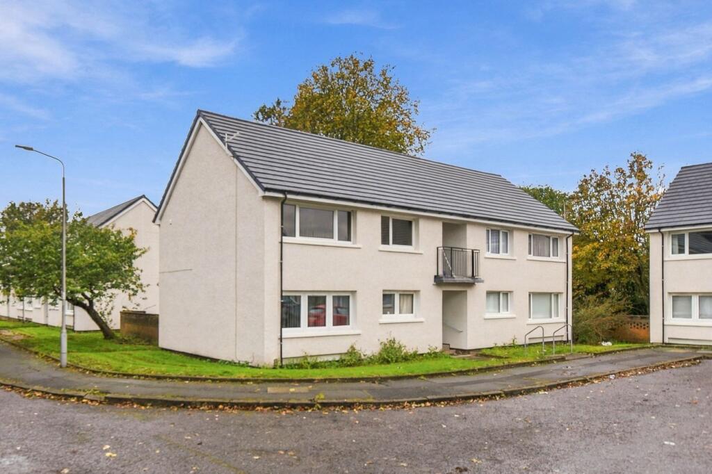 1-bed flat on 10, Farrell Place, Ayr, KA8, £59,000