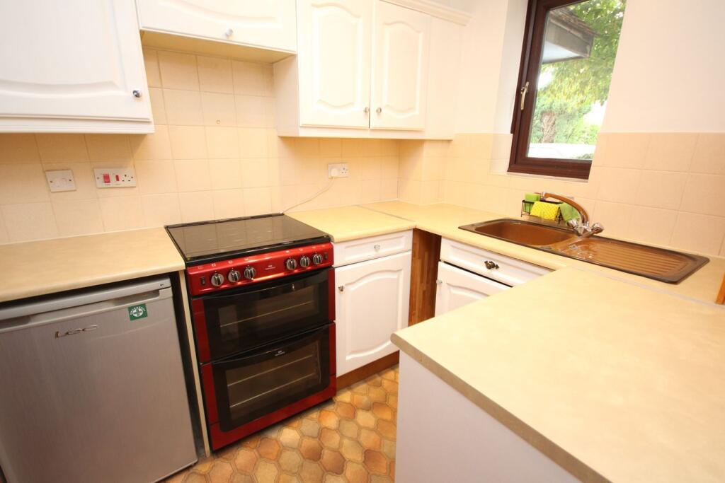 House in Stevenage - View 2