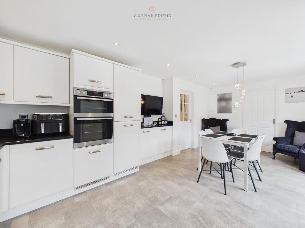House in Higher Kinnerton - View 5