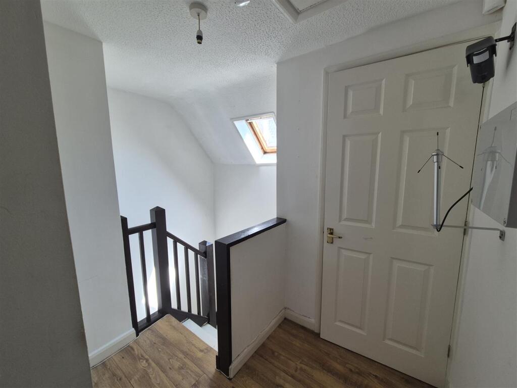 House in Chipping Sodbury, Sodbury - View 6