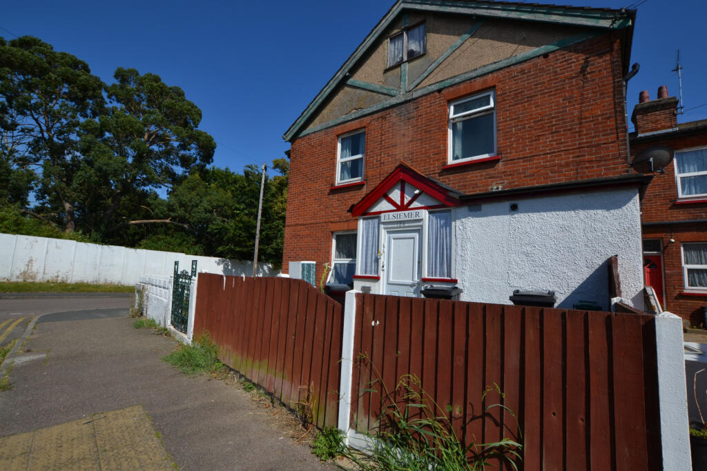 Main image of property: Dudley Road, Clacton-on-Sea, Essex, CO15