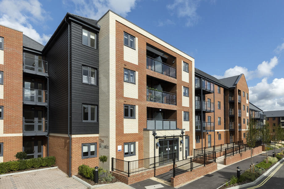 Main image of property: Station Rd
Hook
RG27 9YG