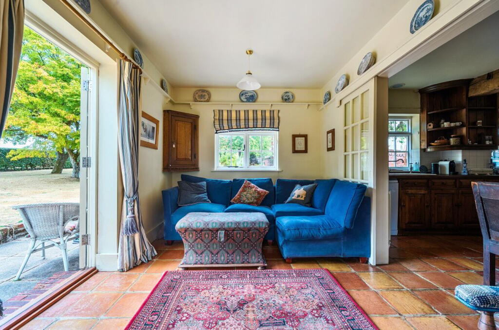 House in Bournemouth, Cranborne - More