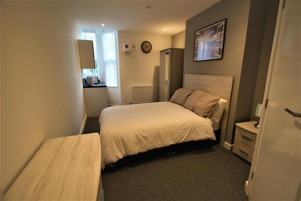 Main image of property: Room 6 - Murray Road, Rugby