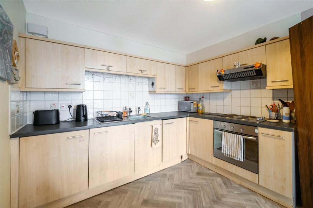 Apartment in Glasgow - View 5