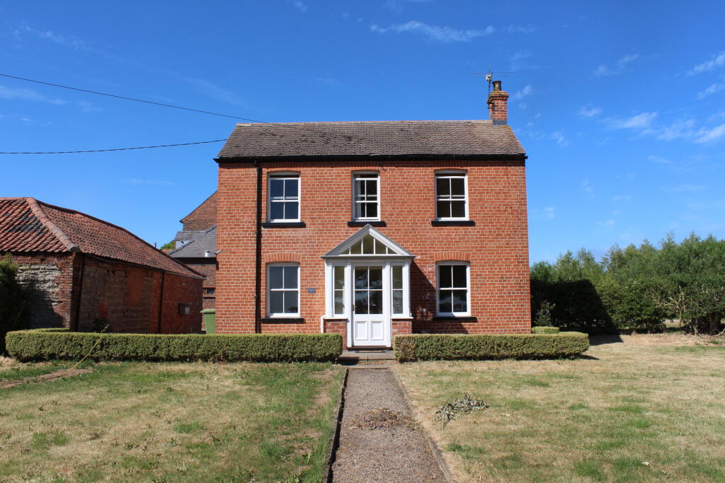 Main image of property: Main Road, Newark, Nottinghamshire, NG23