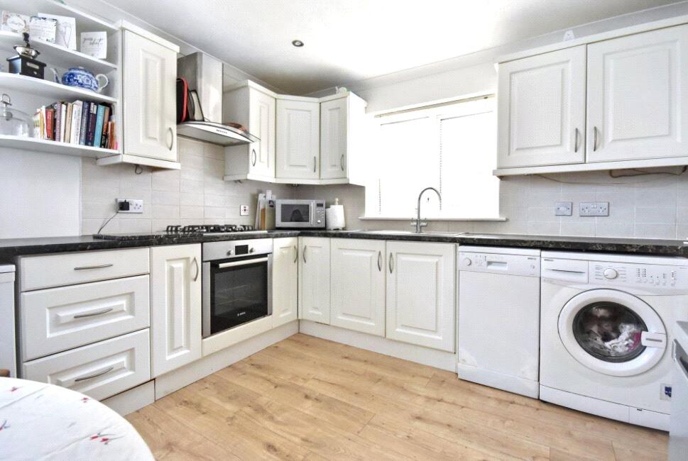 House in Waverley, Heath End, Farnham - View 2