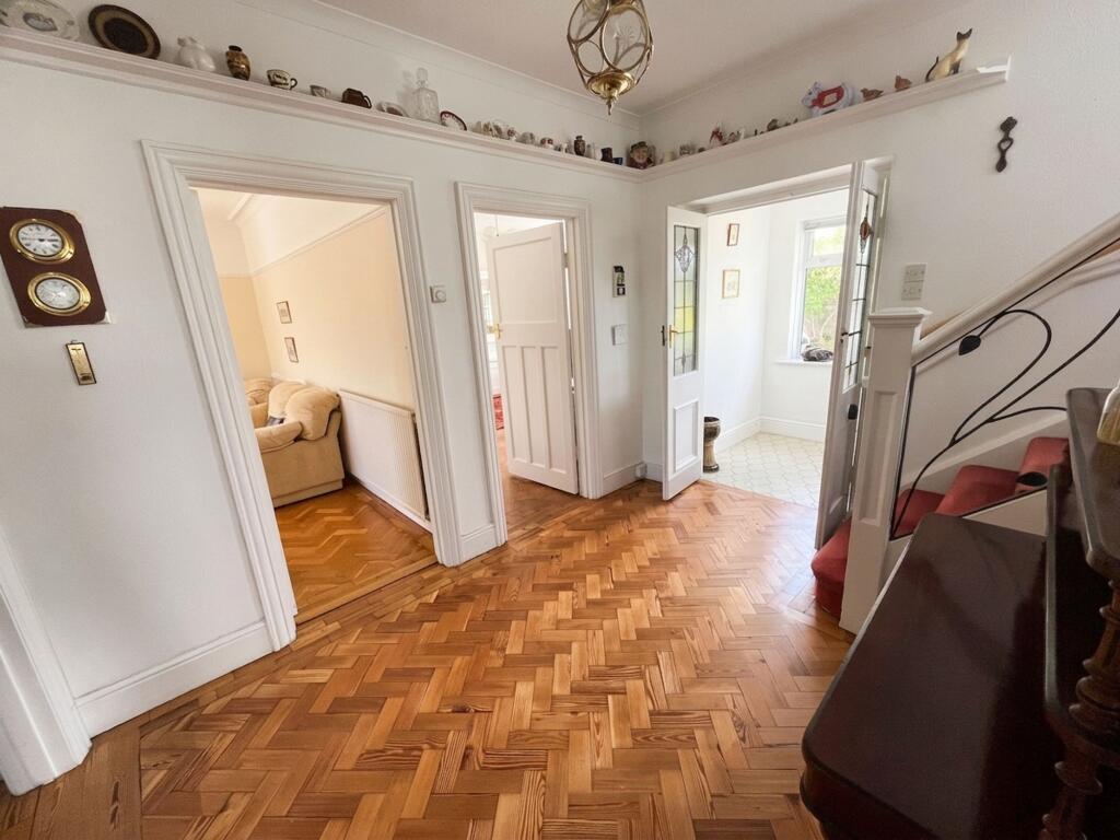 House in Barry, The Knap - View 4