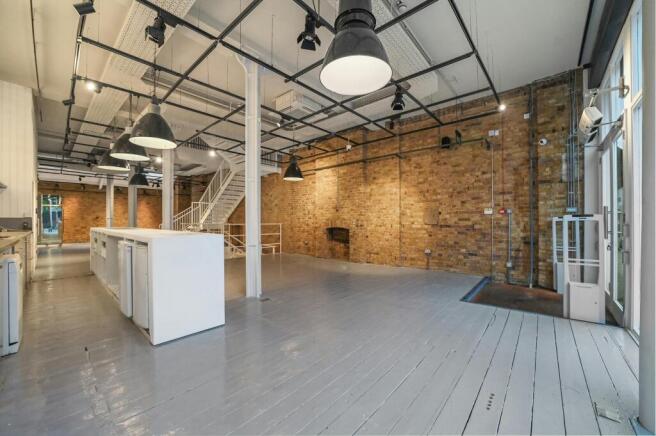 MD-BC-133ShoreditchHighStreet-1.JPG