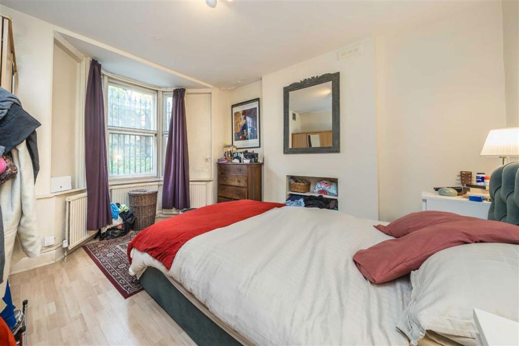 Main image of property: Stockwell Road, Stockwell