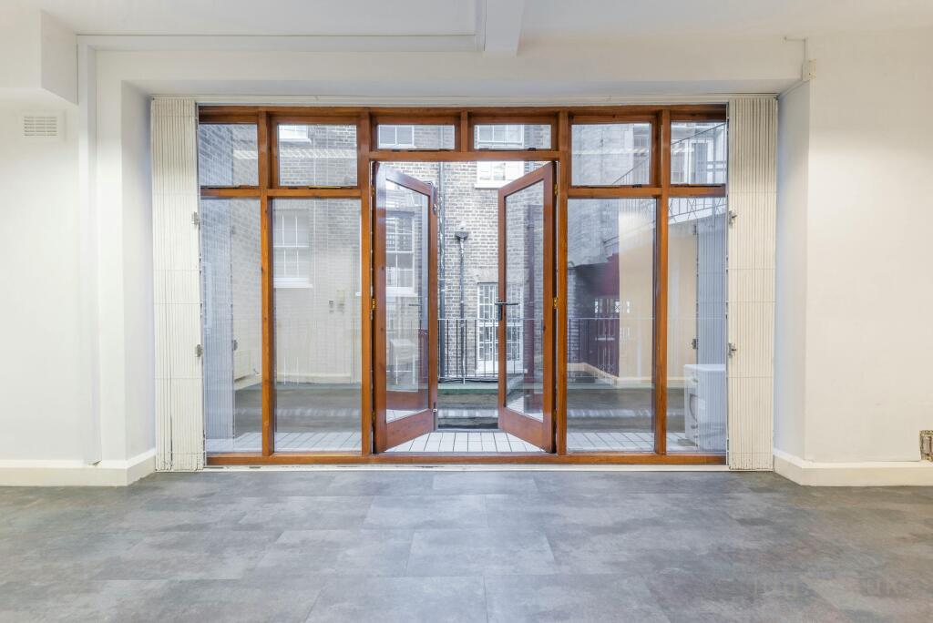 office (3).jpg