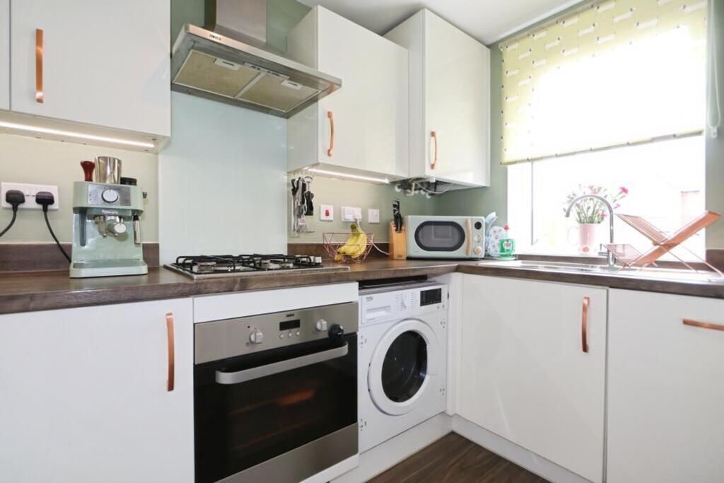 House in Leicester - More