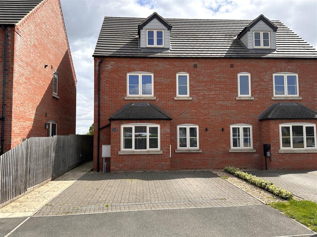 Main image of property: Alexander Mews, Balderton, Newark