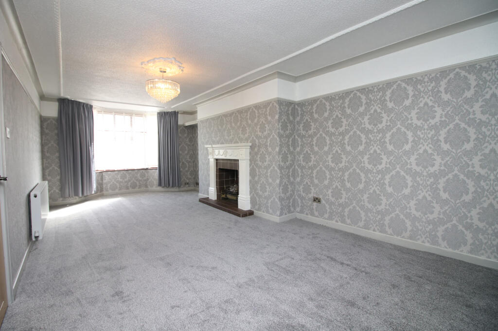 Sherwood Avenue,  Blackpool, FY3 photo 2