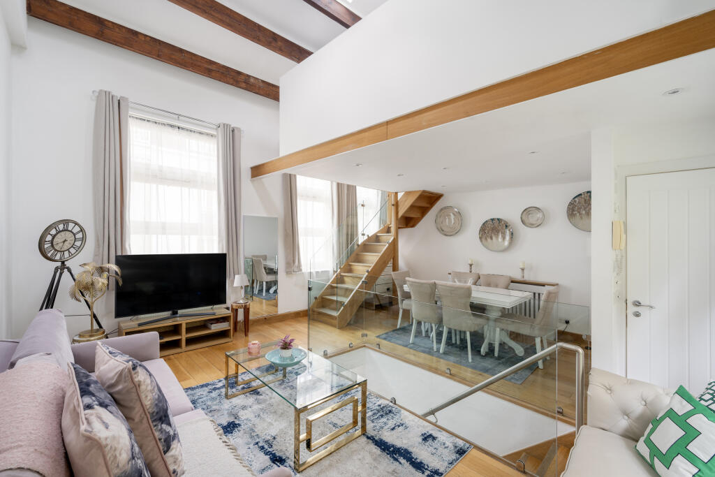 House in London - More