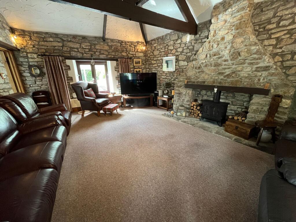 Cowbridge Road, Talygarn, CF72 photo 4