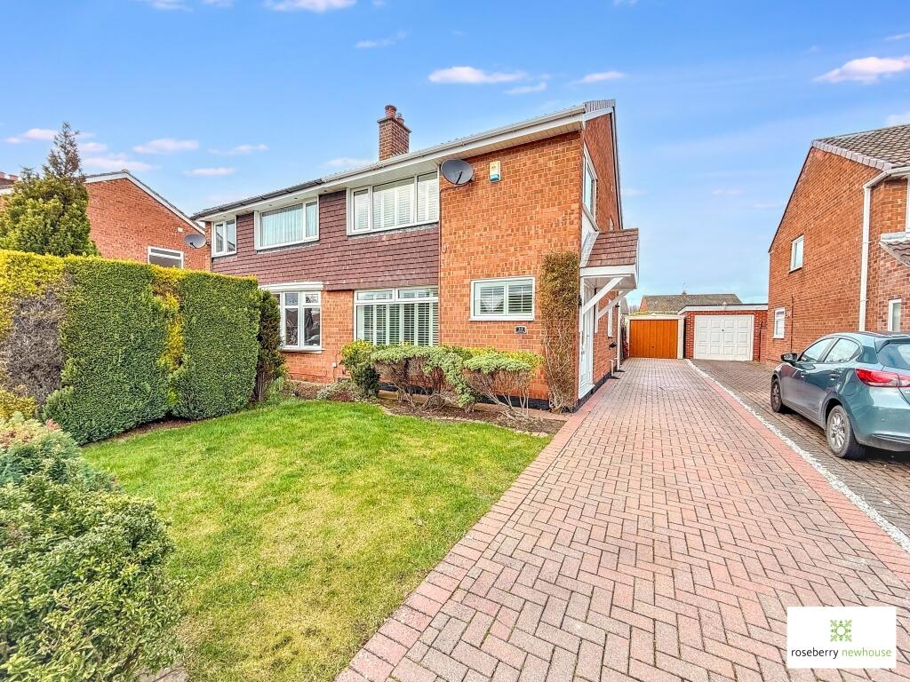 3-bed semi-detached on Dunedin Avenue, Hartburn, £200,000