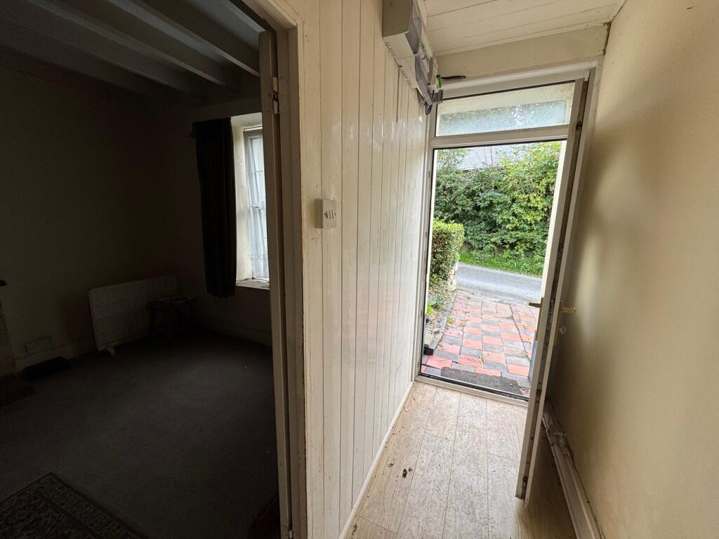House in Llanon, Llansantffraid - View 5