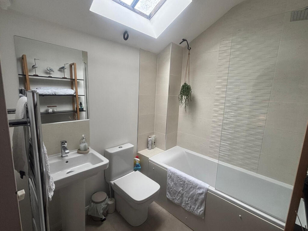 Additional image 8 of , Old Brewery Place, Somerset, BA3