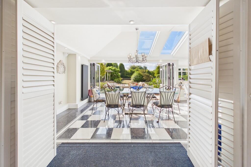 House in Ipswich - View 4