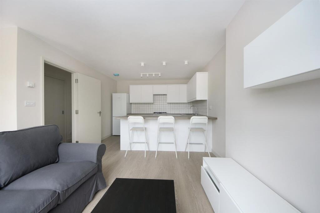 Main image of property: Carlisle Avenue, W3