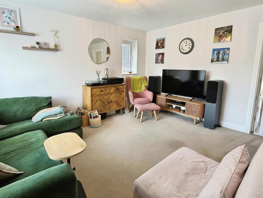 House in South Holland, Crowland - View 4