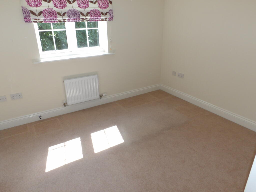 House in Nottingham - View 5