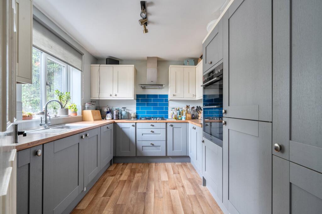 House in Southampton - View 2