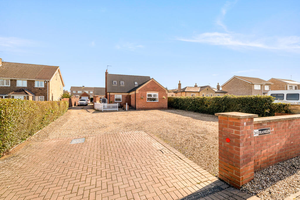 Main image of property: Brant Road, Lincoln, Lincolnshire, LN5 9AB