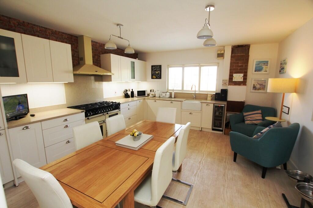 House in Chester, Clutton - View 2
