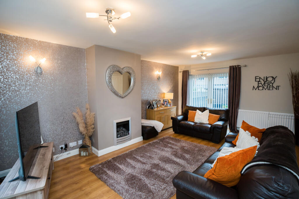 Welland Drive, Connahs Quay, CH5 photo 4