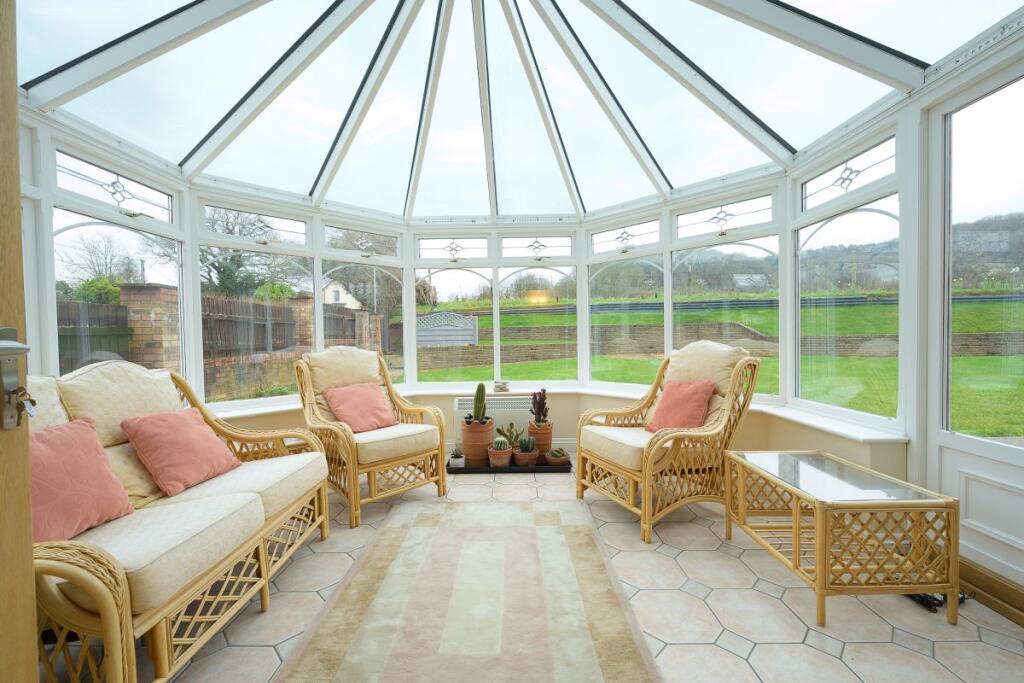Noden Drive, Ross-on-Wye photo 4