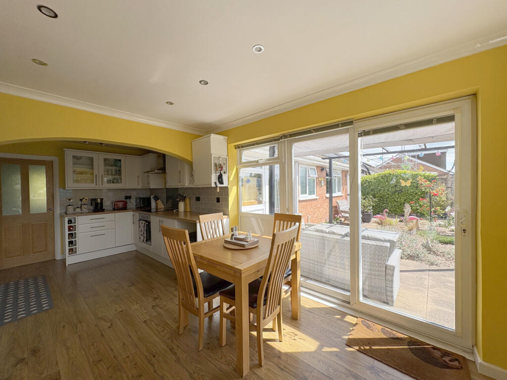 Paxhill Lane, Twyning, Tewkesbury, GL20 photo 4