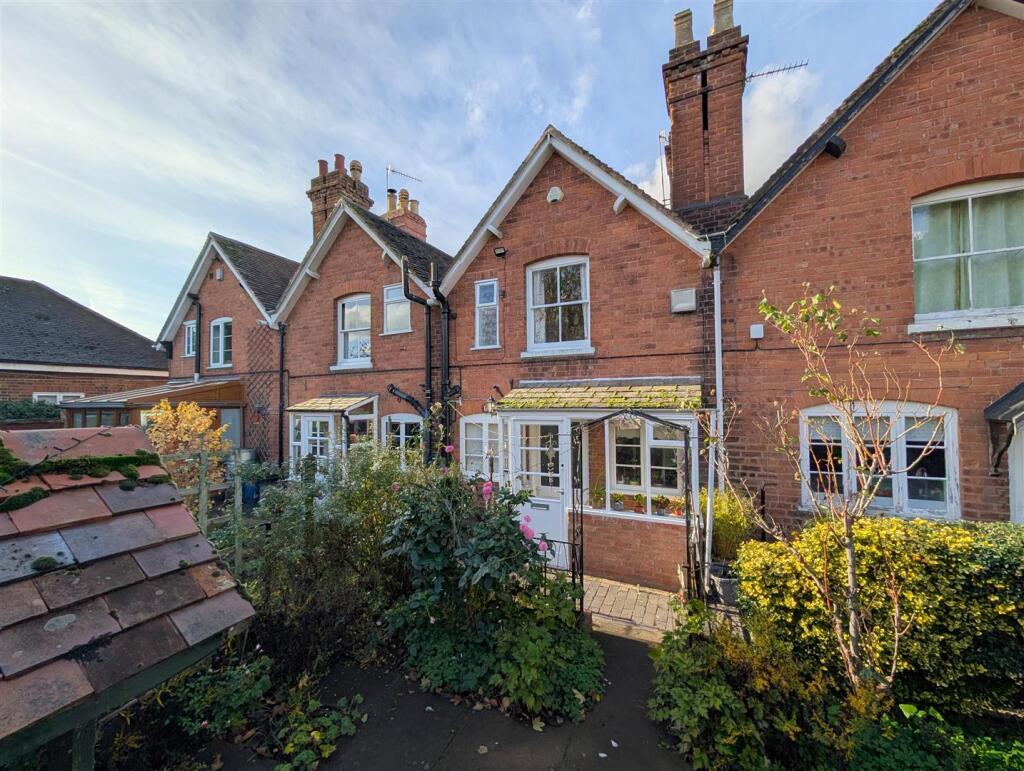 Main image of property: OLD STREET, UPTON UPON SEVERN