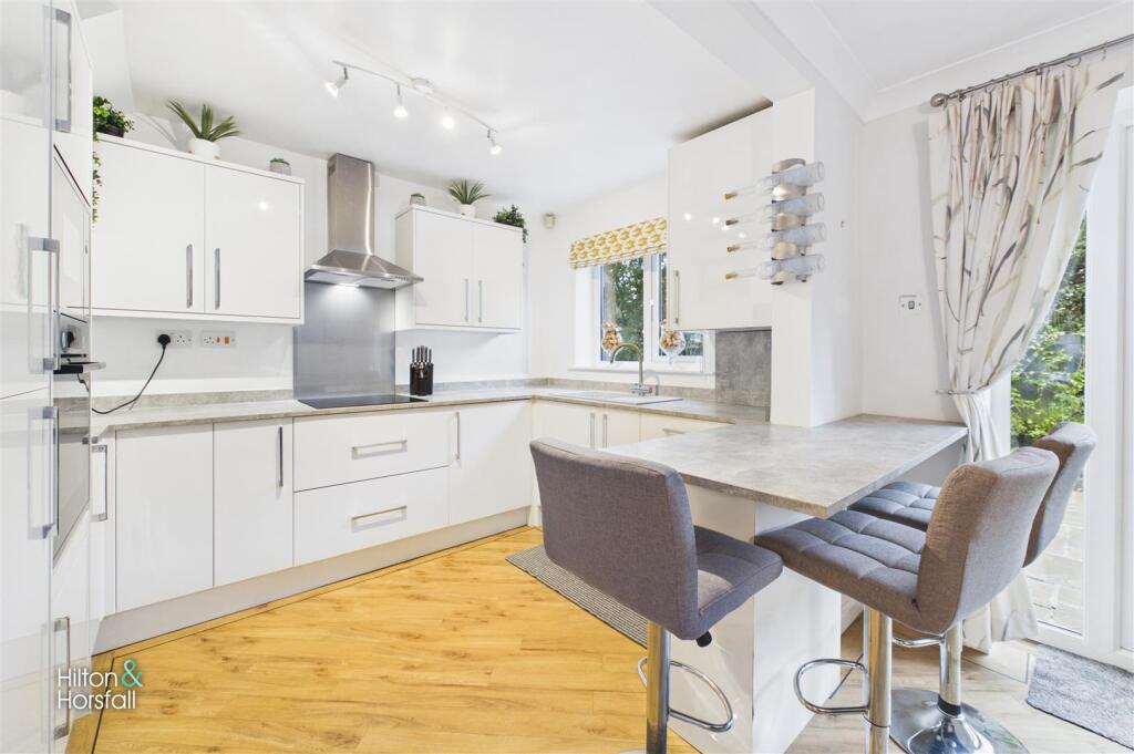 House in Pendle, Barrowford - View 5
