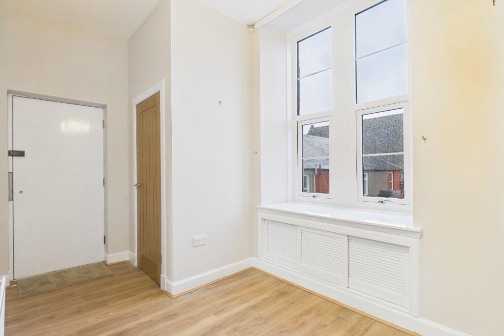 3E, Harbour Lane, Girvan, Ayrshire, KA26 photo 3