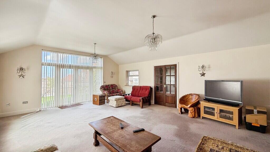 Newtown, Westbury photo 4