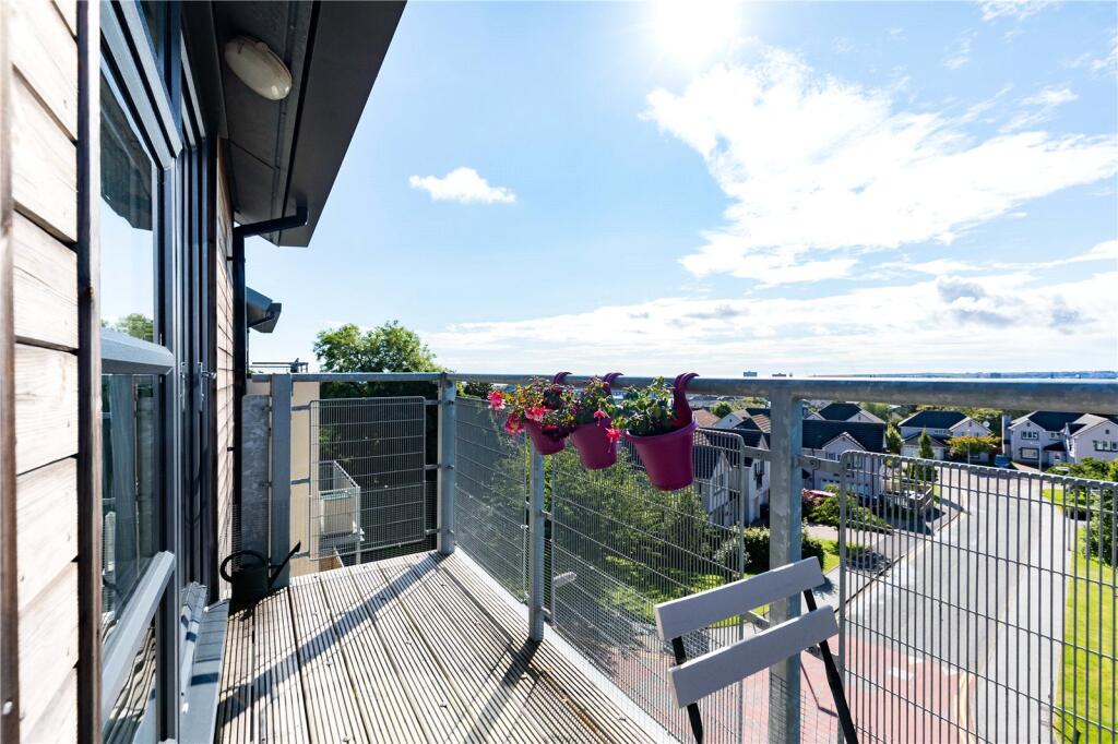 Apartment in Aberdeen - View 5