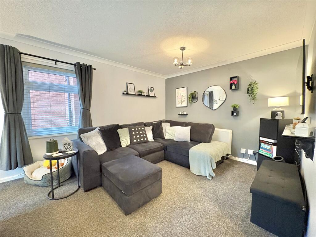 Apartment in Oxton, Noctorum - View 5