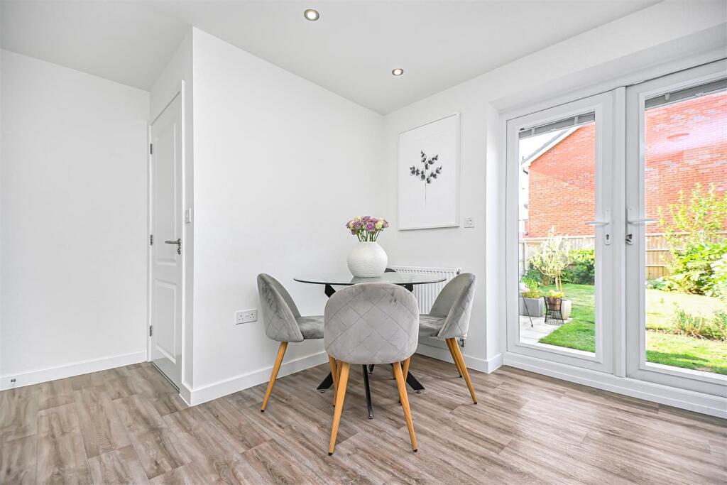 House in Wigan, Waterside Point, Bedford - View 5