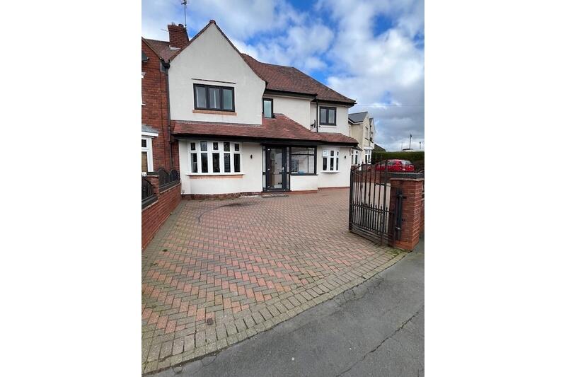 Main image of property: Reservoir Road, Oldbury, West Midlands