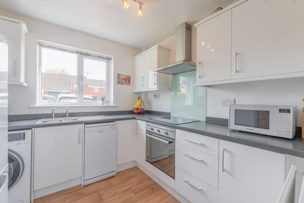 House in Redditch, Worcestershire - View 2