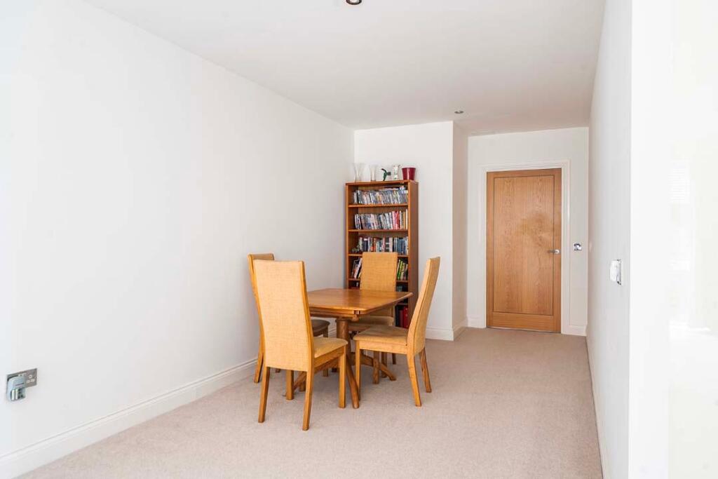 Chase House, 18 Gradwell End, South Chailey, BN8 photo 4