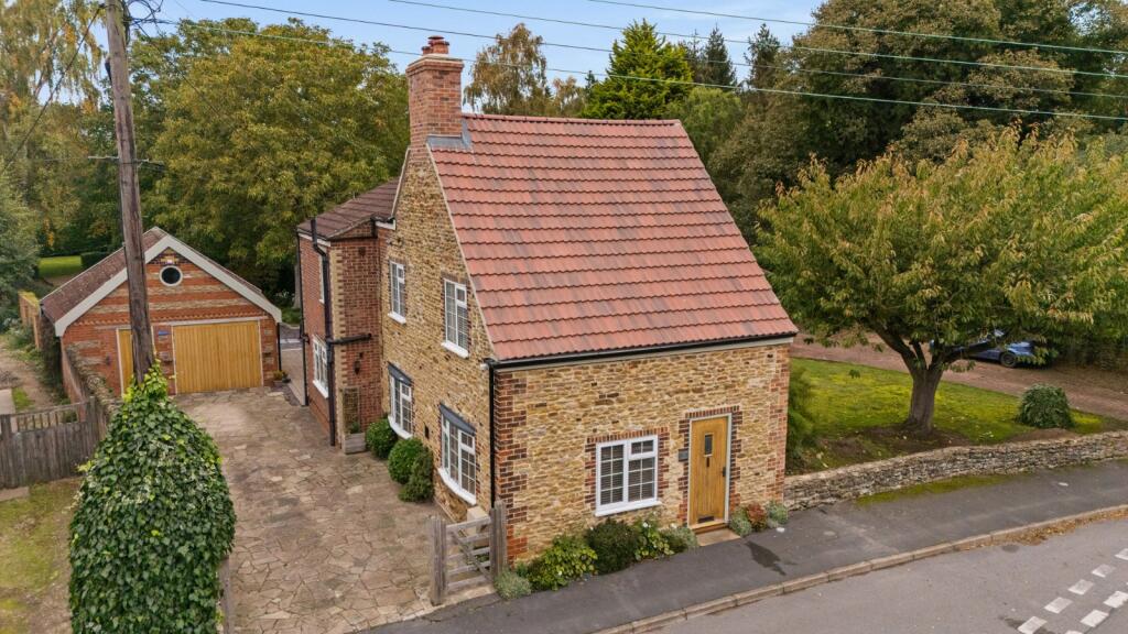 Main image of property: Burton Road, Flixborough, North Lincolnshire, DN15