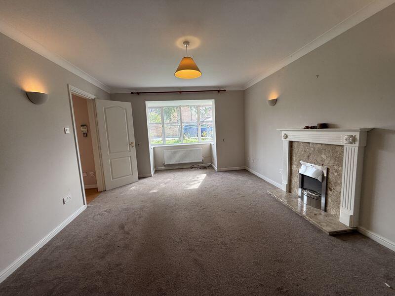 House in Stafford, Hixon - View 5